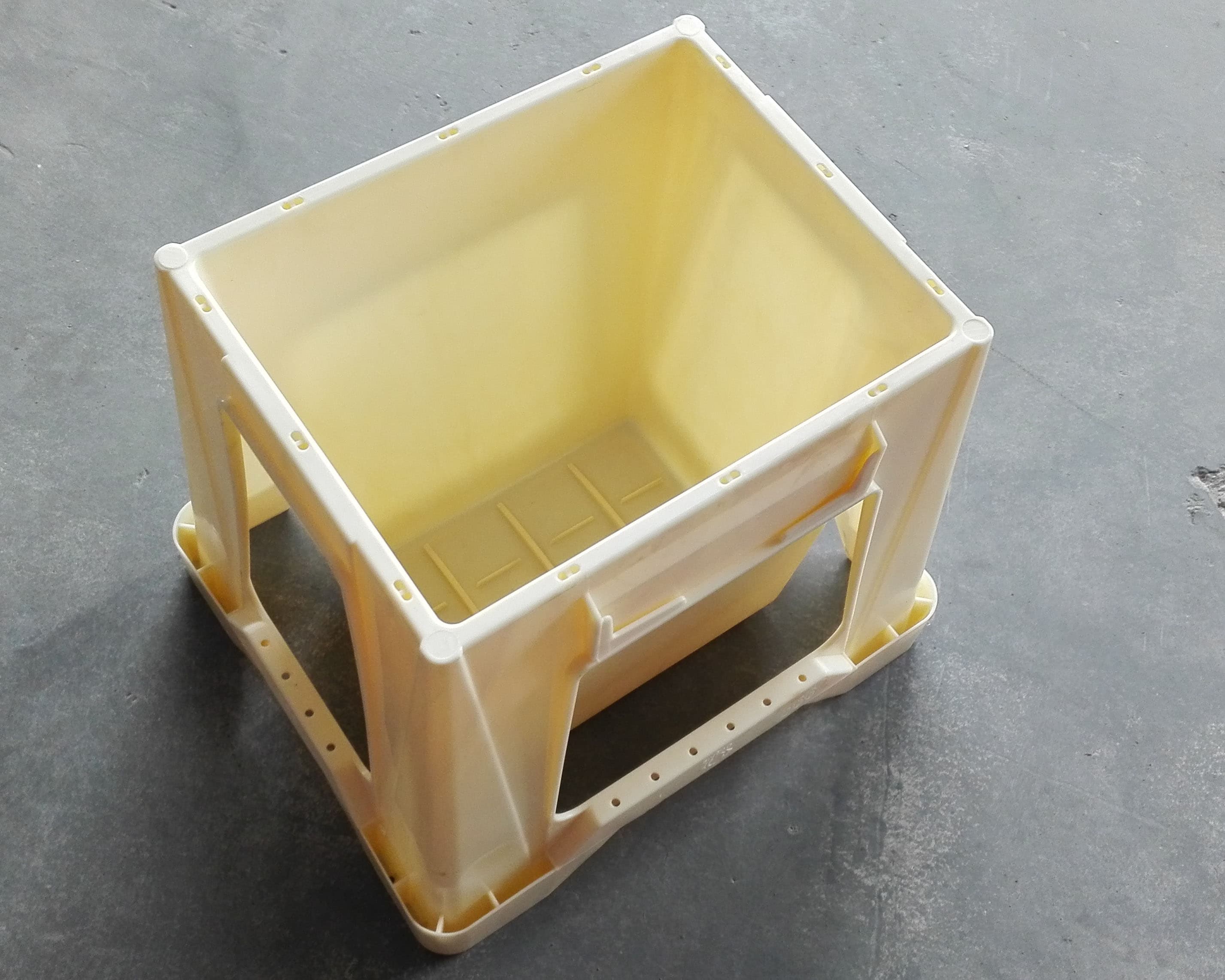 Injection plastic storage bucket mold supplier
